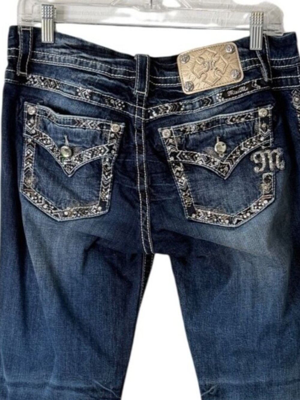 Miss Me Womens Size 29 Mid-Rise Easy Boot Jeans With Embellished Pockets